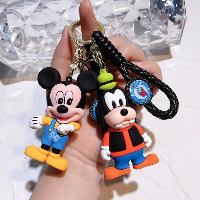 Portachiavi topolino e Minnie Mouse Daisy Duck Donald Anime Figure Toys  portachiavi per chiavi auto coppia