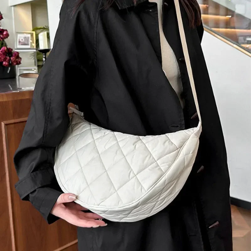 Women's Plaid Crossbody Messenger Bag Nylon Women Shoulder Bags Large Capacity Travel Half Moon Belt Bag Ladies Hobos Bag