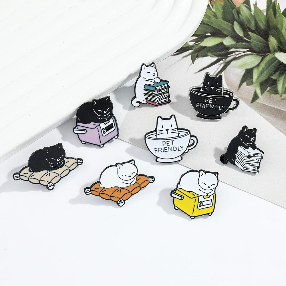 

Hot Selling Cartoon Teacup Cat Combination Cute Metal Enamel Brooch Fashion Creative Best Friend Badge Pin Jewelry Accessories