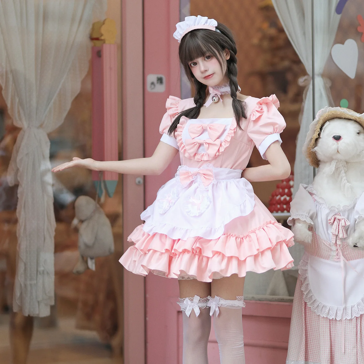 

Japanese Soft Girl Maid Cosplay Costume Woman Pure Cute Pink Lolita Maid Dress Housekeeper Uniform Suit Halloween Party Outfit