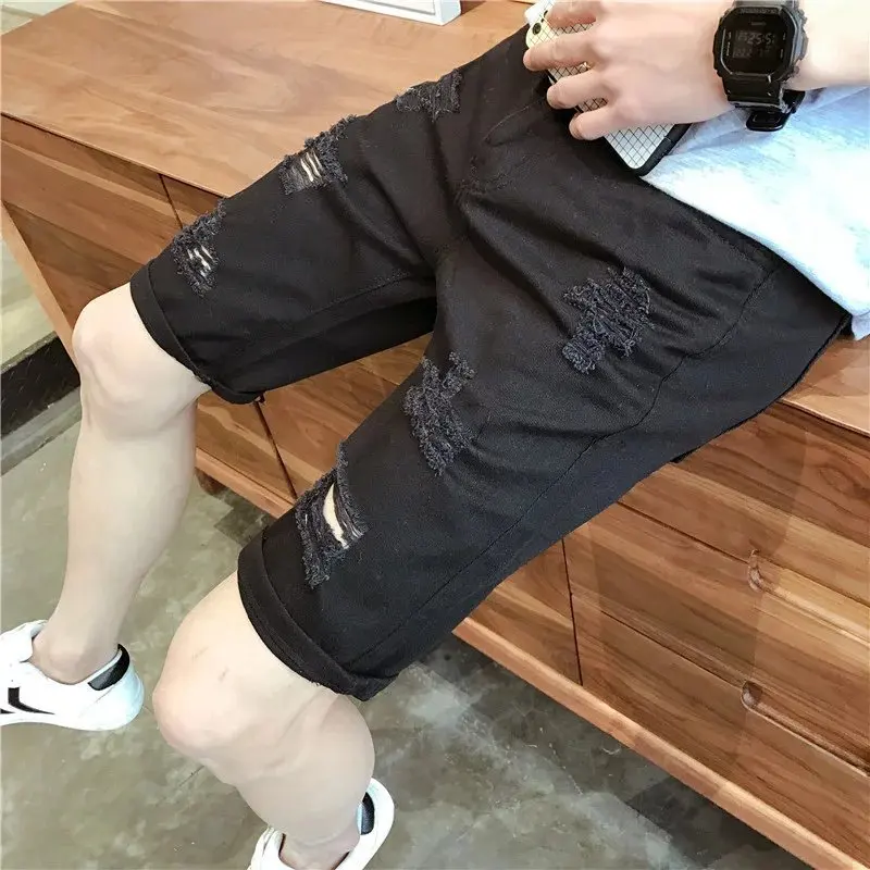 2023 New Men's Denim Shorts Ripped Five Quarter Pants Trend Korean Version Slim Mid-length Pants Summer Thin Style Loose Jeans