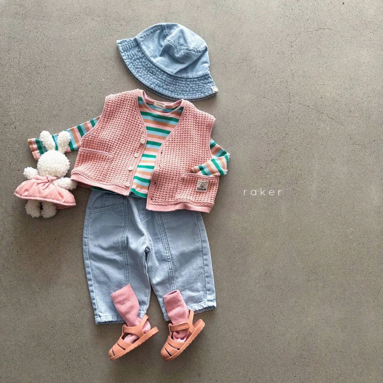 

2024 Spring New Baby Girl Fashion Striped Bottoming Shirt Cotton Infant Long Sleeve Tops Toddler Girl Ribbed Casual Clothes