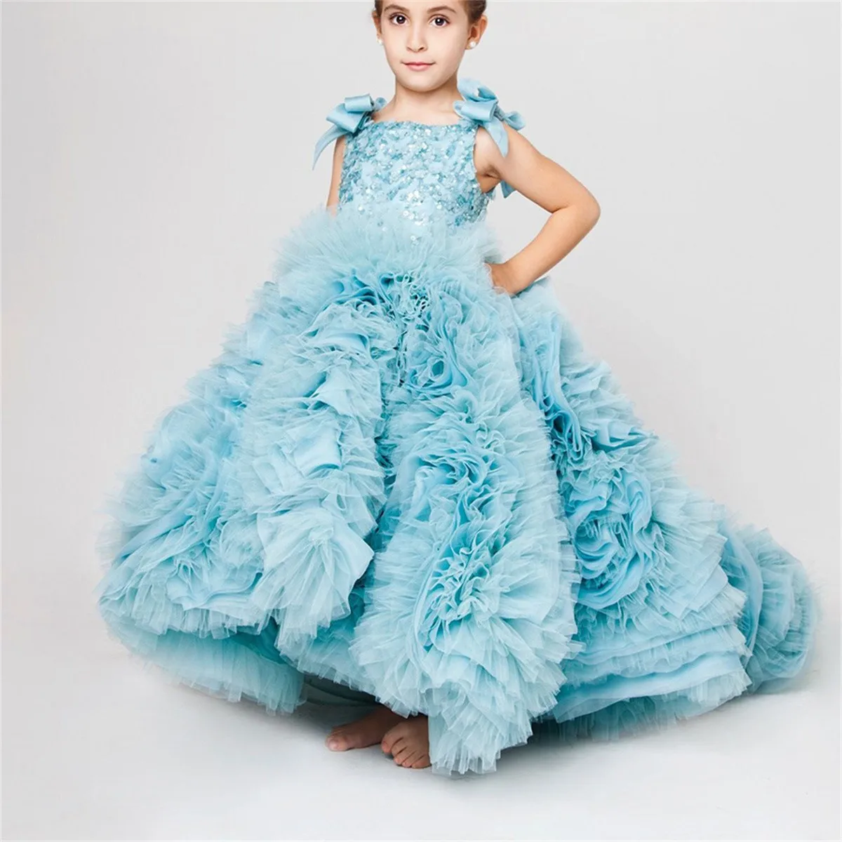 

Blue Fluffy Sleeveless Flower Girl Dress Party Kids Birthday Floor Length Sequined Princess Court Train Dresses Pleat Ball