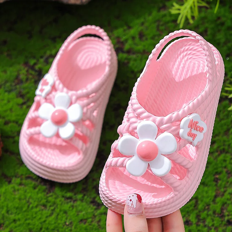 New Summer Aged 2-8 Children Slippers Flower Pattern Lithe Comfort