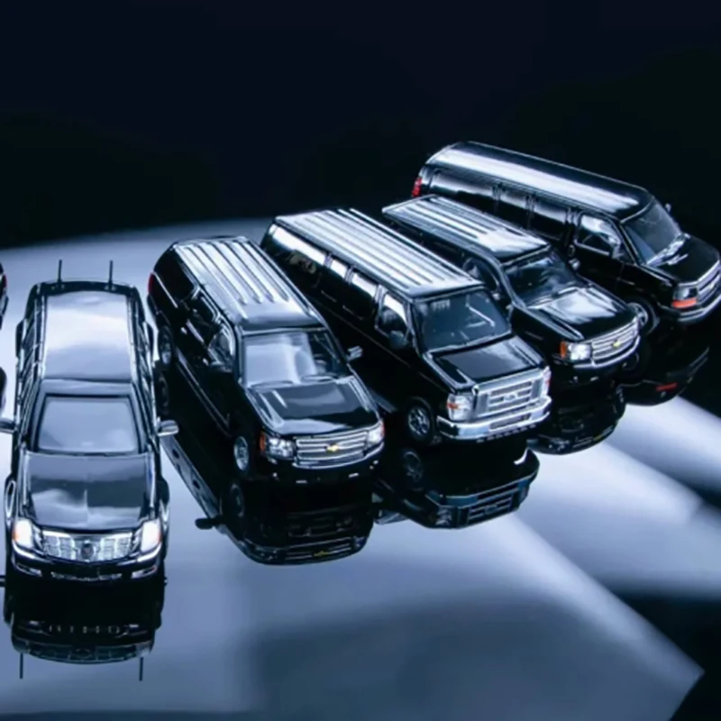 【新品】596 Model HEC Exclusive 1/64 596 1:64 HEC President Beast Tahoe Suburban Express Set
