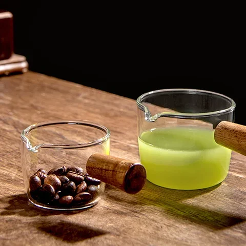 Heat-resisting Glass Espresso Measuring Cup Glass Milk Jug With Wooden Coffee Shop Handle Accessories Breakfast Honey Jam Cup