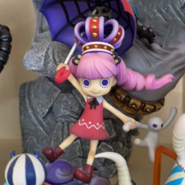 One Piece Portrait of Pirates CB-EX Figure Perona (Gothic)