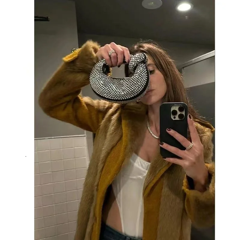 New Small Niche Design Diamond Dumpling Handbag Women's Socialite Style Evening Event Casual Versatile Handbag Water Diamond Bag