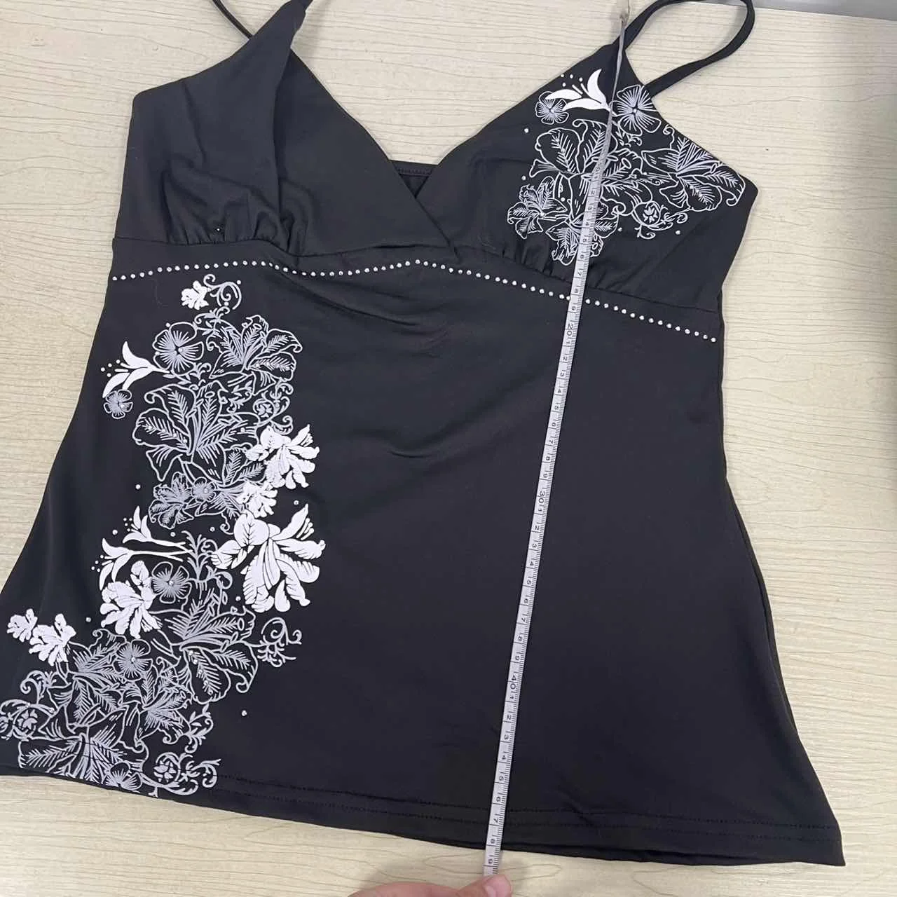 รูปสินค้า เสื้อสตรี Y2K แนว Gothic ลวดลายดอกไม้ ดีไซน์เซ็กซี่