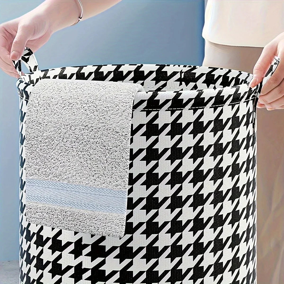 Clothing storage bag, organizer, closet container