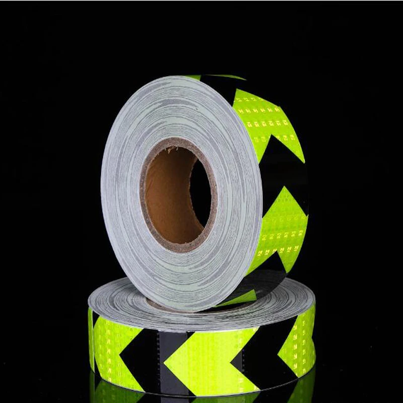 Рисунок 5 - Светоотражающая предупреждающая лента