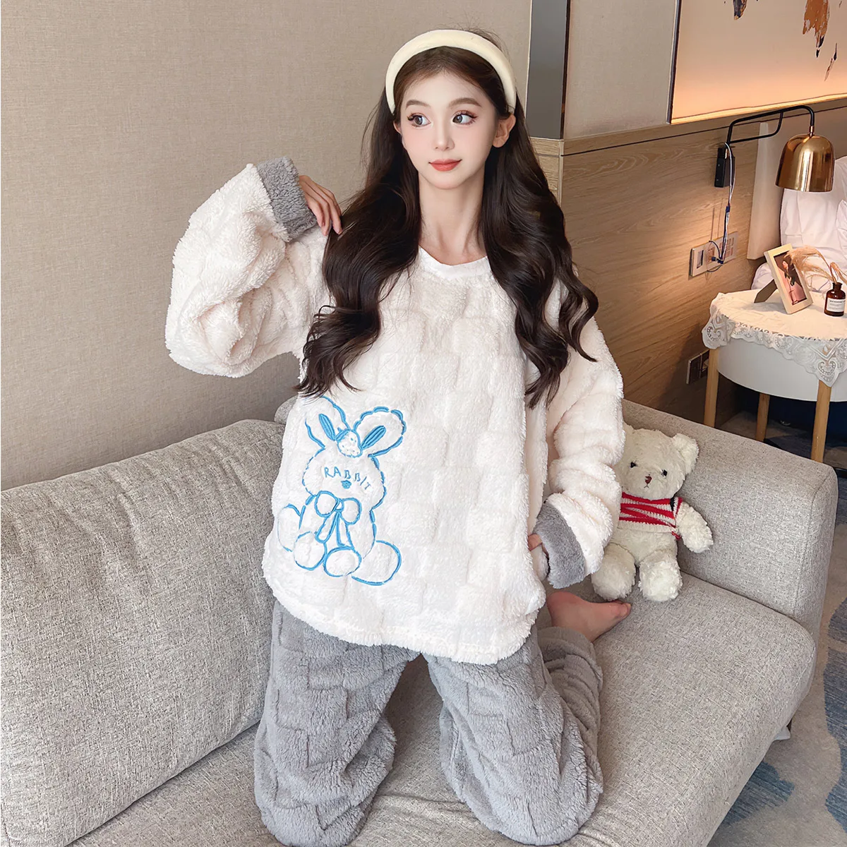 Autumn Winter New Coral Fleece Soft Loungewear Women Set Simple Long Sleeve Women's 2 Piece Sets Cute Warm Pajamas for Girls cotton pj sets for women autumn winter long sleeve three layer keep warm thickened pajamas set lady new two piece set homewear