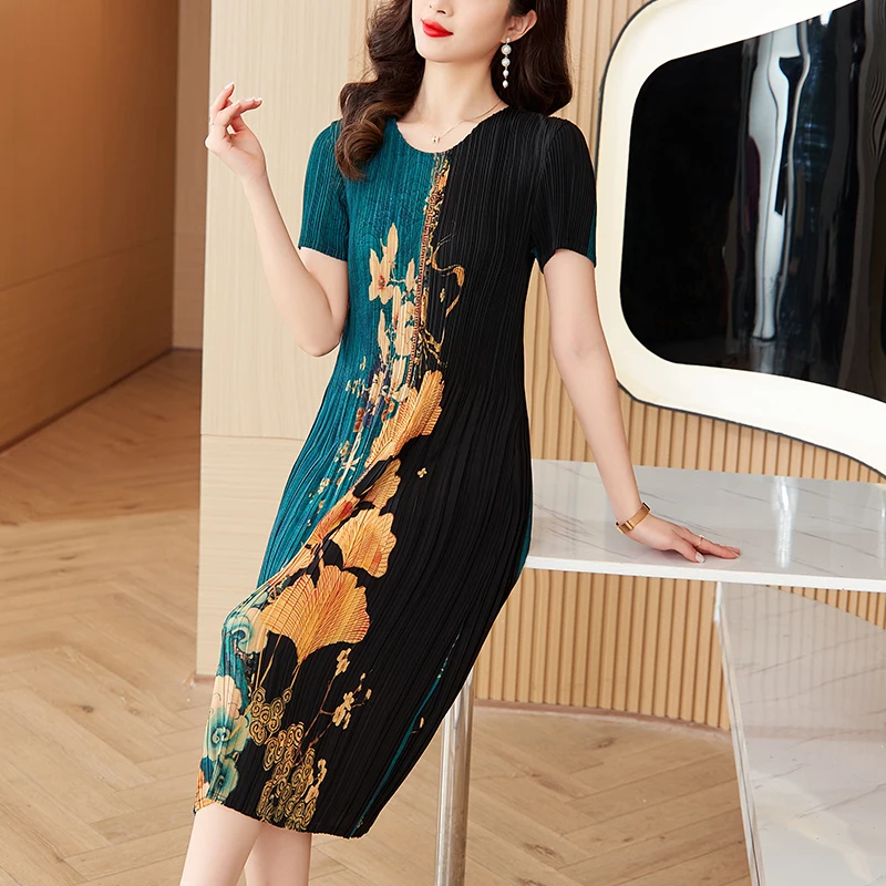 

2023 New Fashion Silk Printed Dress Women's Summer Versatile Round Neck Short Sleeve Loose Fit Casual Holiday Dress Vestidos
