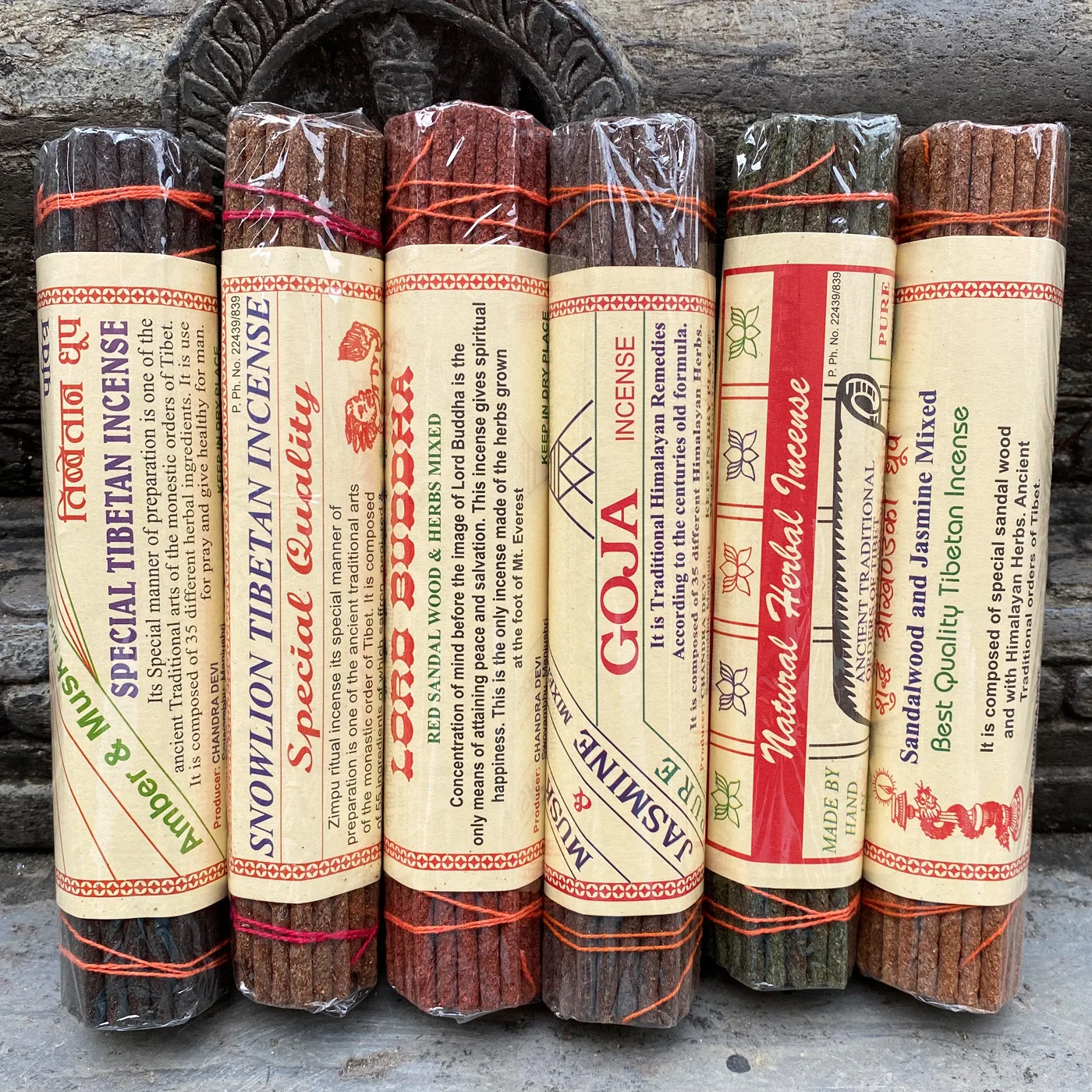 Tibetan Herbal Aromatic Incense Sticks - Long-Lasting Home Fragrance with Palo Santo & Sandalwood Essence (44 Pack)