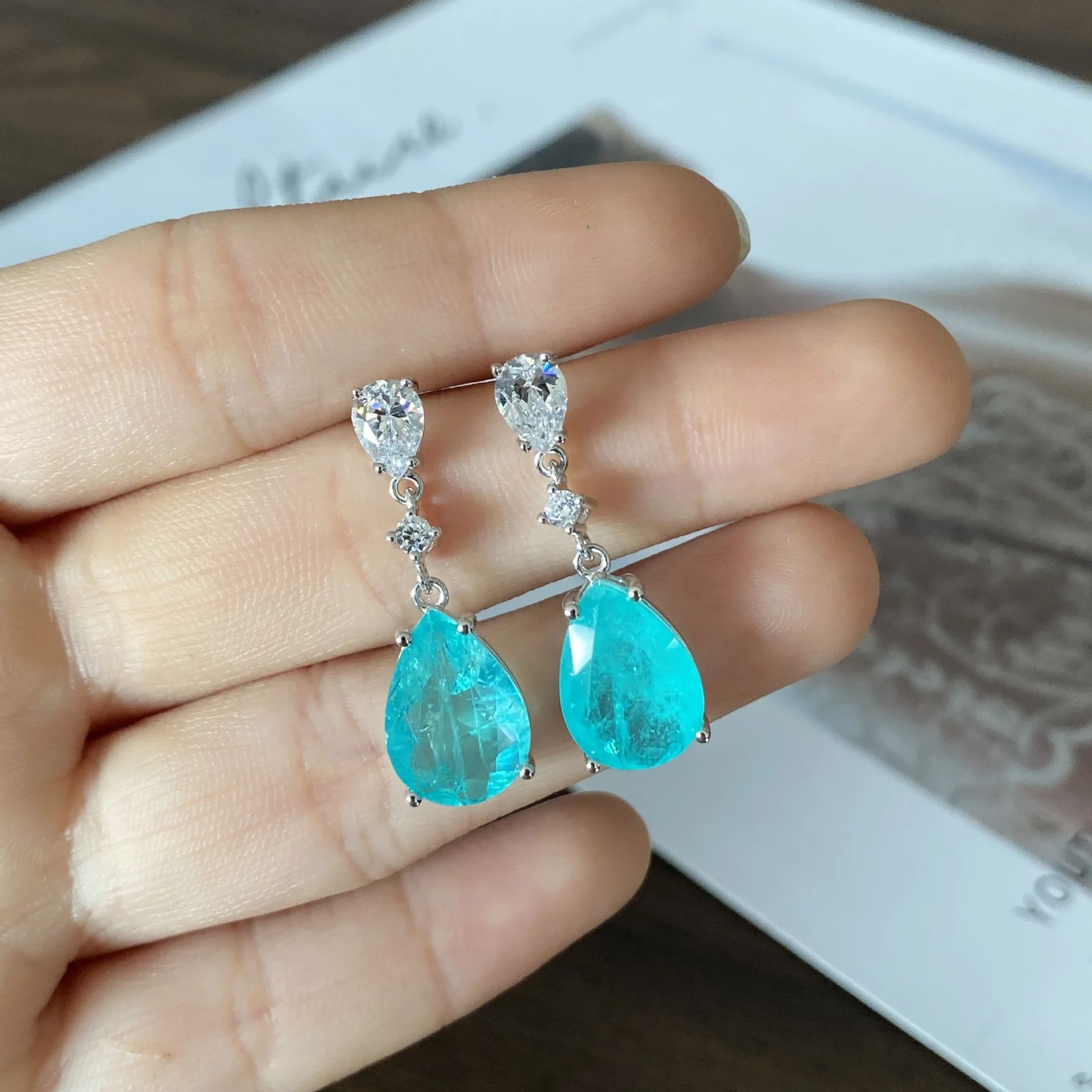 

Новые модные серьги-капли Paraiba с имитацией капли воды, женские серьги-капельки с синим и белым цирконием и штампом 925, ювелирные изделия для вечеринки, подарок