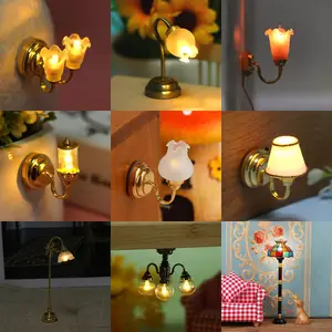 Kaufe Miniatur-Deckenlampe, LED-Licht, Puppenhaus-Möbel, Spielzeug,  Puppenhaus-Beleuchtung, Spielzeug