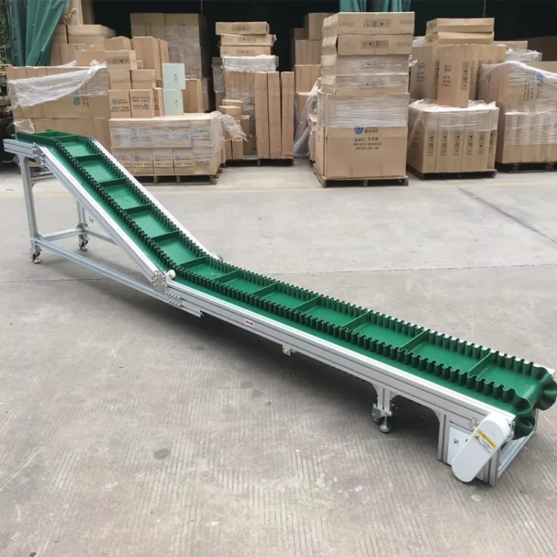 Tragbares vertikales Hebe- und Neigeförderband-System aus lebensmittelechtem PVC