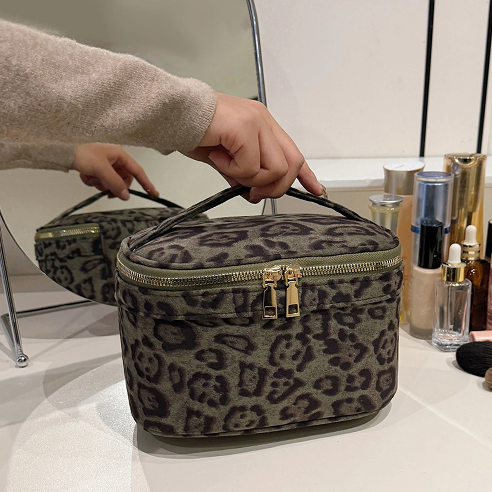 Women Leopard Faux Suede Cosmetics Case Large Capacity Handheld Storage Bag Brush Wash Bag for Girl Women Wife Gifts