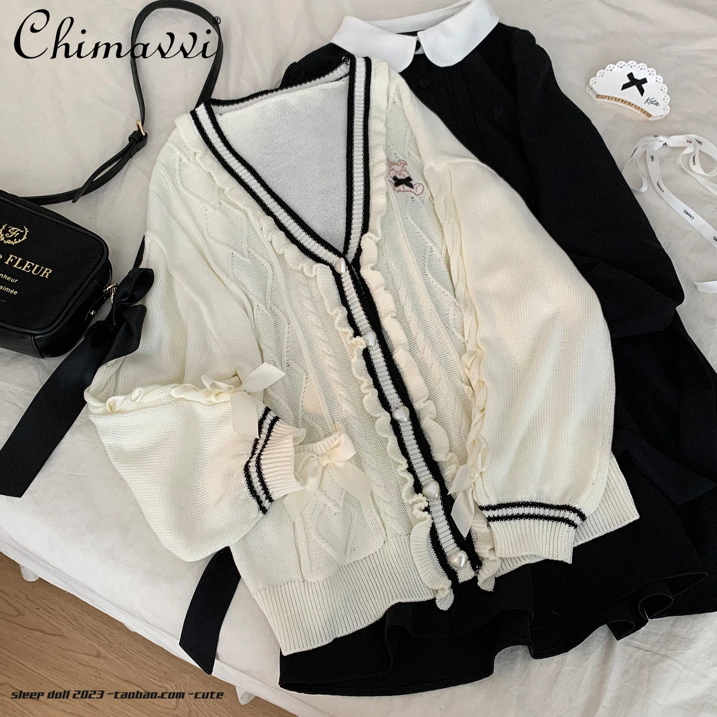 

Japanese Style Love Button Strap Bow Cartoon Embroidered Loose Girl Knitted Cardigan Sweet Girls Long Sleeve Sweater Coat