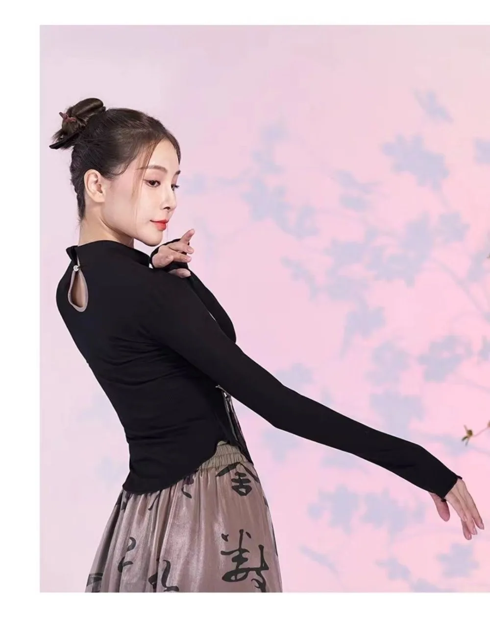 Chińskie kostium taneczny damskie topy + klasyczne nadrukowane litery tiulowe spodnie do tańca chiński Folk ubrania do tańca