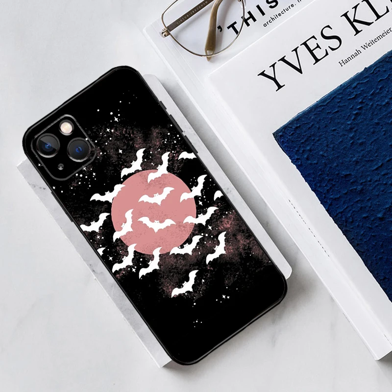 Custodia per iPhone 14 Plus Halloween pipistrelli colori