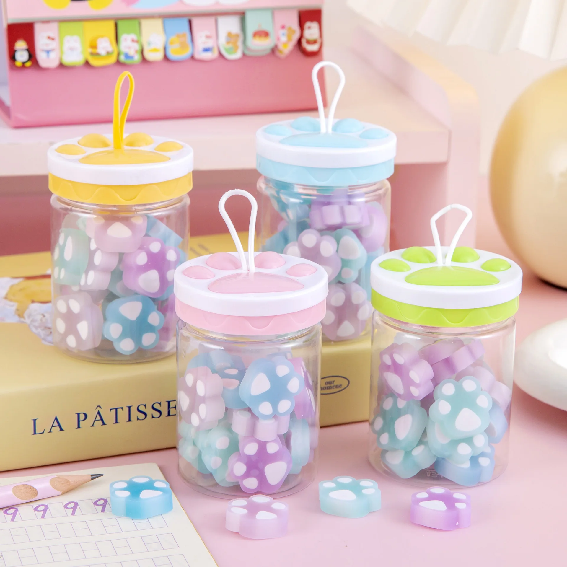 18Pcs/Barrel Kawaii Cat Claw Night Glow Eraser Set Cute Cartoon Noctilucent Crystal Pencil Rubber Erasers Kids School Stationery pencil eraser