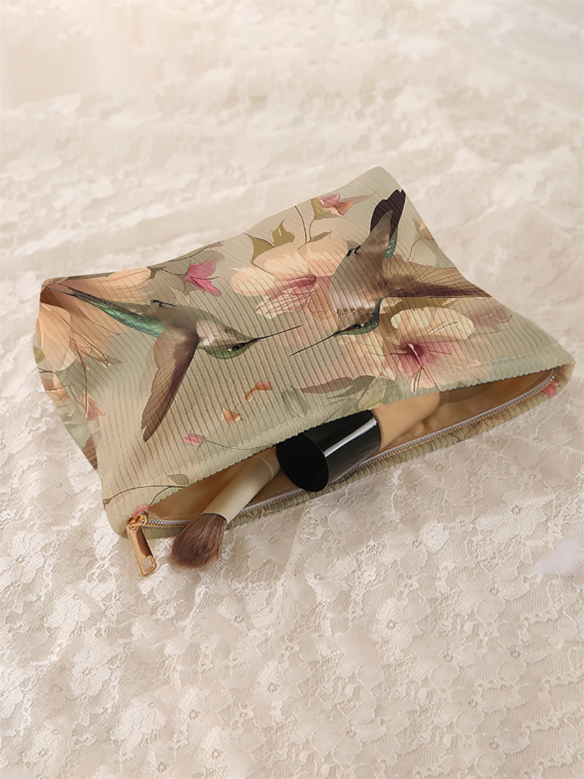 1 corduroy makeup bag with flower and bird pattern, light zipper makeup storage box, multifunctional bag with lining