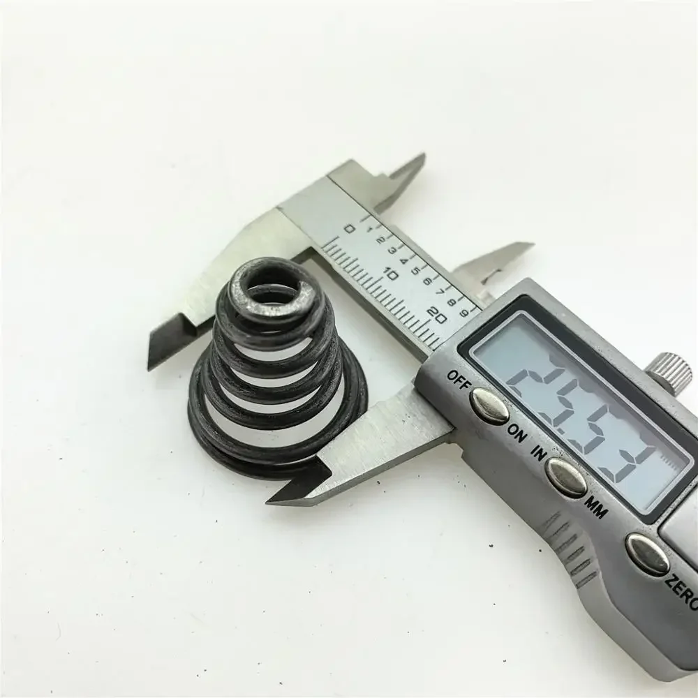 Chain Saw Tower Spring Spring Seat 52/58/5900 Manual Gasoline Saw Shock Absorber Stop Chain Block Accessories