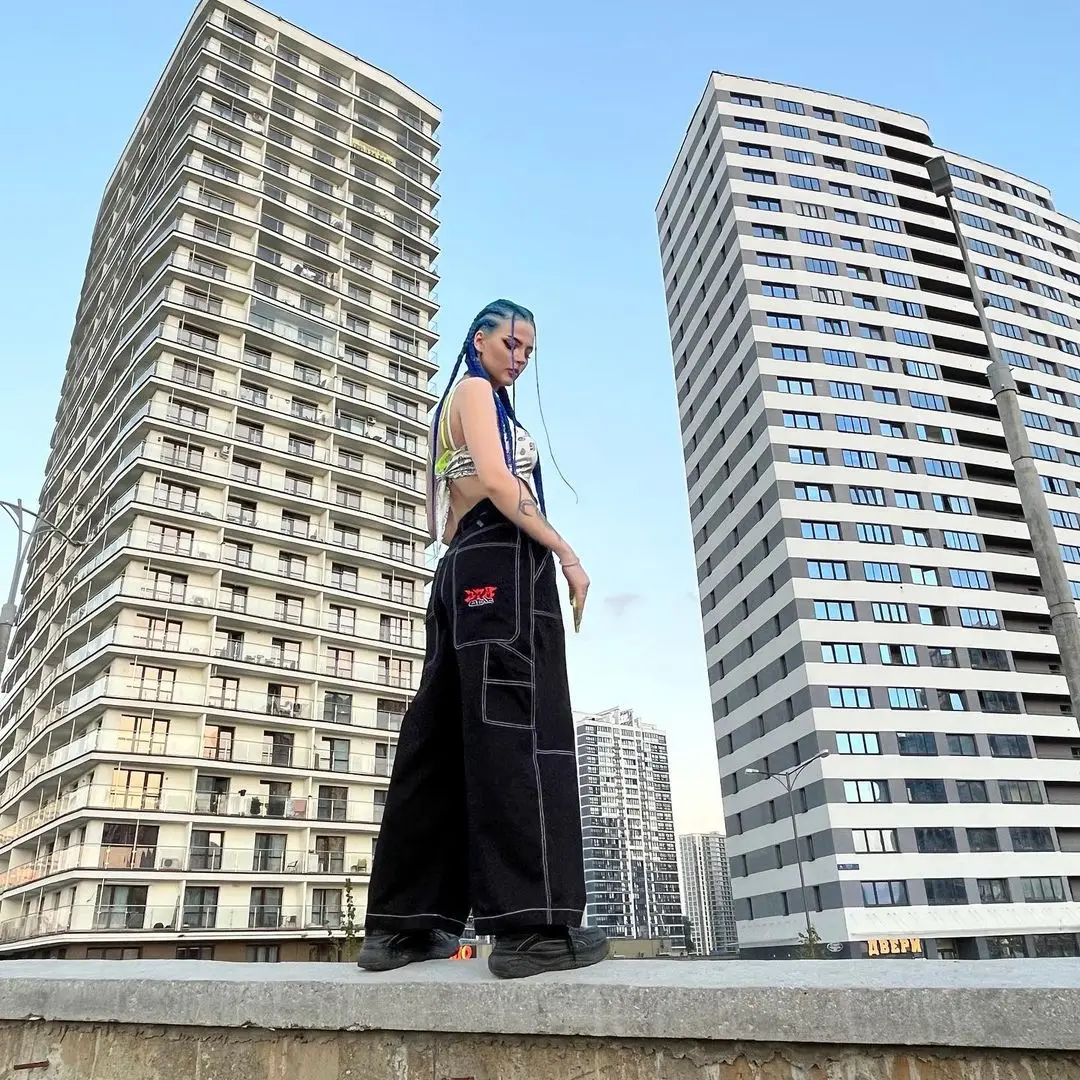 American Retro Street Dark Straight Jeans Men and Women New Embroidered Jeans Loose Straight Hip-hop Wide-leg Pants Y2k Clothes