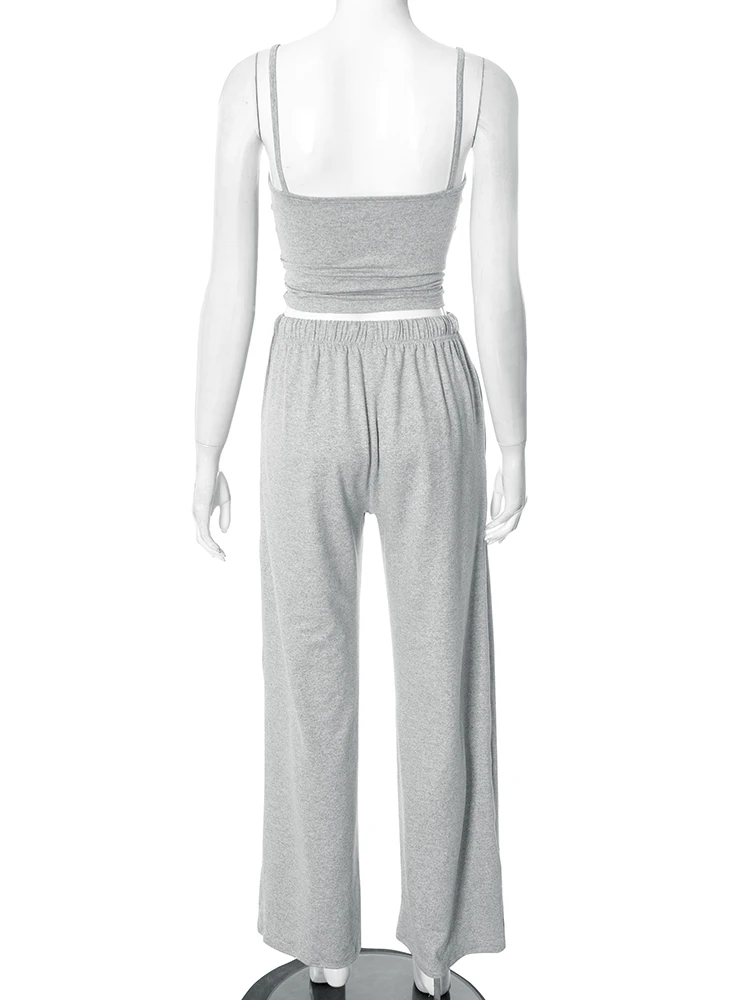 Detalje af ærmeløs camisole outfit