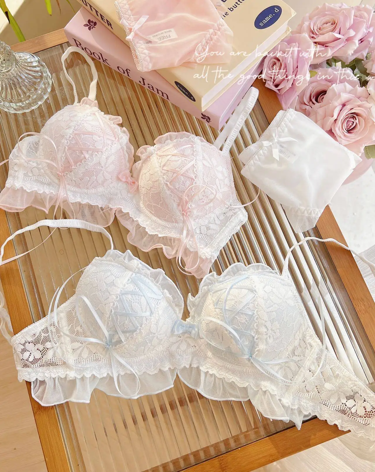 Japanischer Spitzen-dessous-set Mit Kabellosem Push-up-bh_voghion.com
