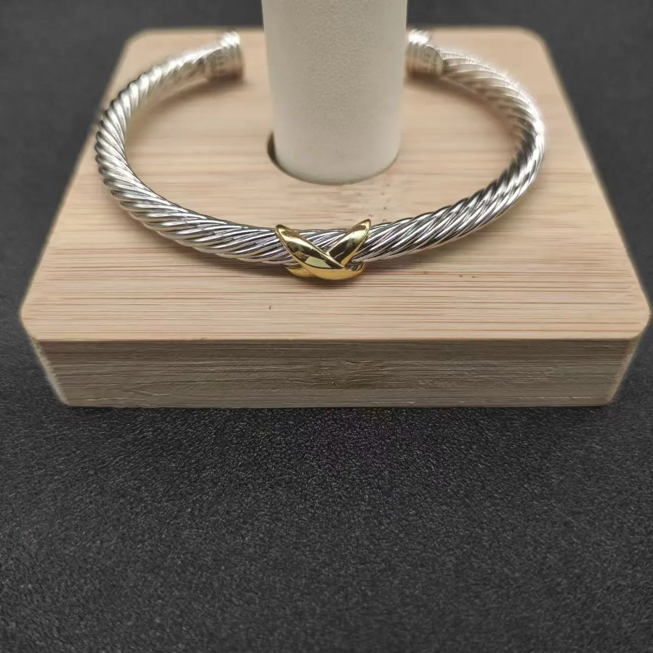 Hoop Loop Bracelet