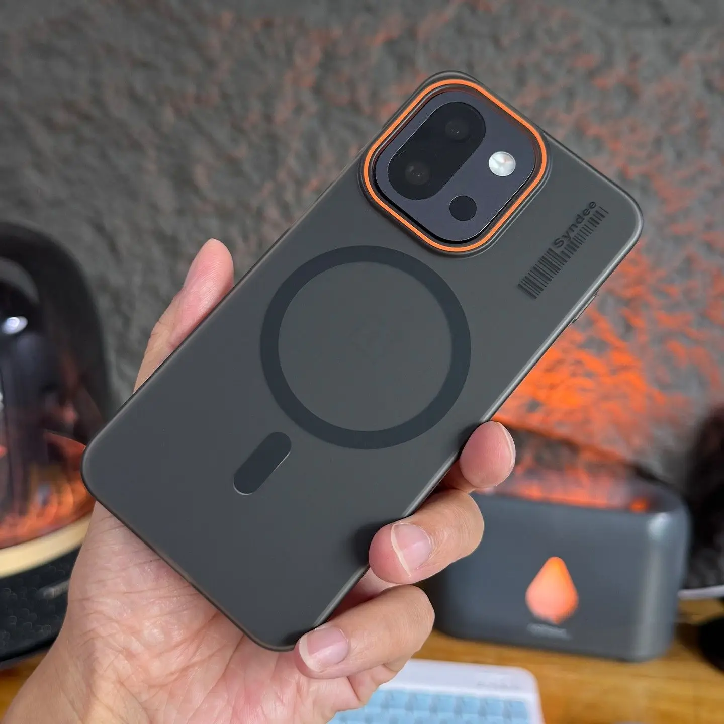 Luxurious Magnetic Lens Protection Case - Shockproof Bumper Cover