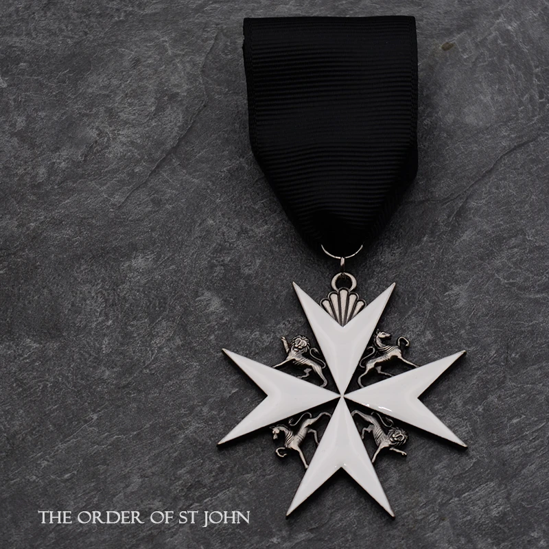 Exquisite British St. John of Jerusalem Medal Retro Metal