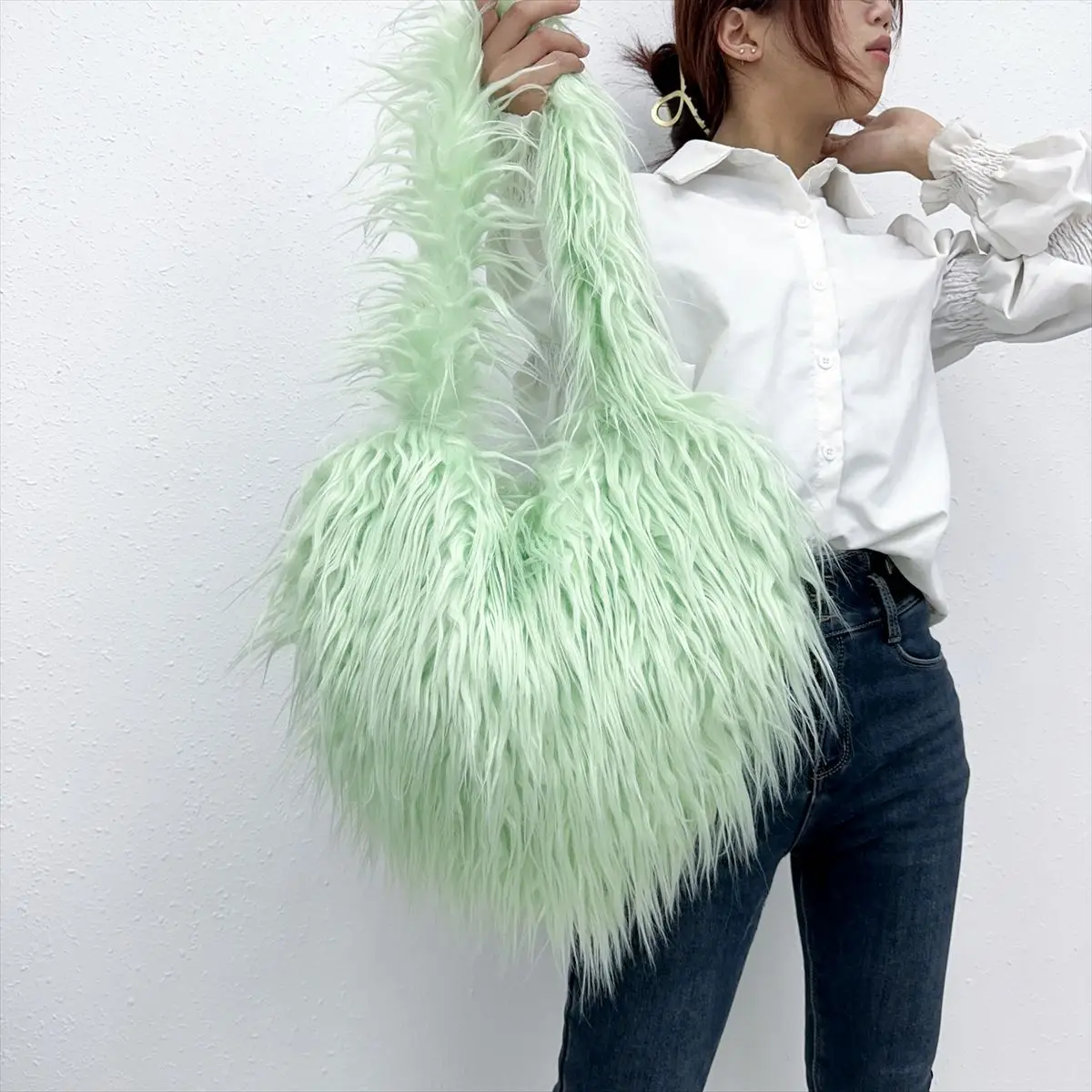 Nuevos bolsos de hombro con forma de corazón de moda para mujer, bolso cruzado de piel sintética de oveja, gran capacidad, bonitos bolsos Y2k Kawaii para chicas.