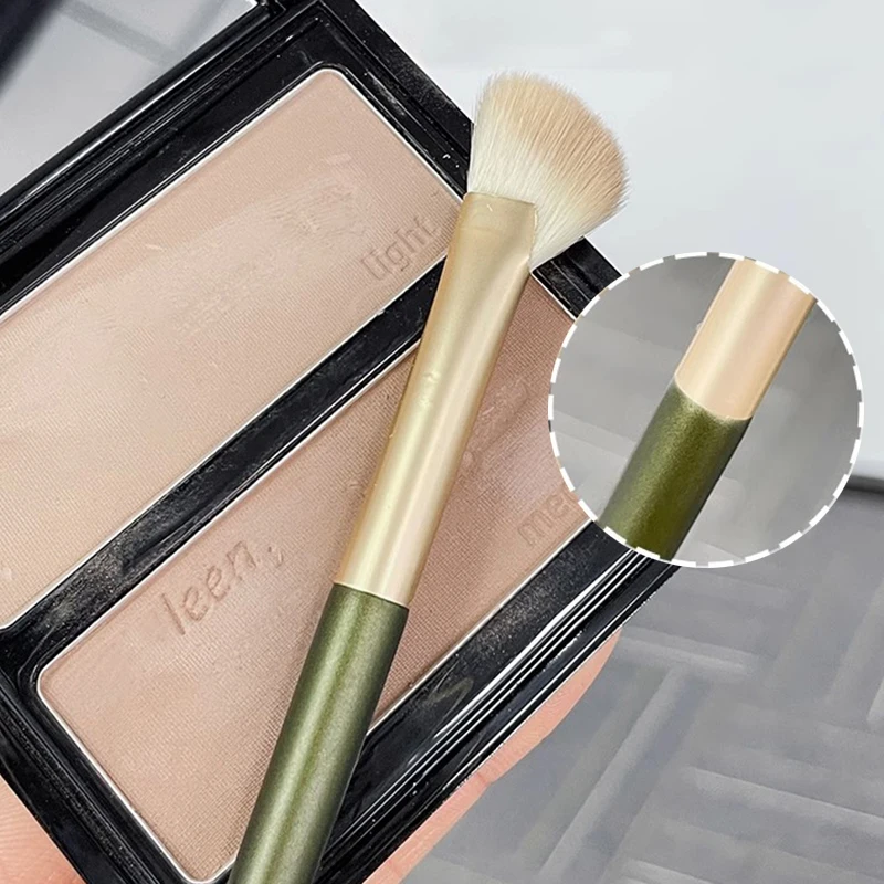 Brocha de maquillaje con forma de abanico, brocha profesional para