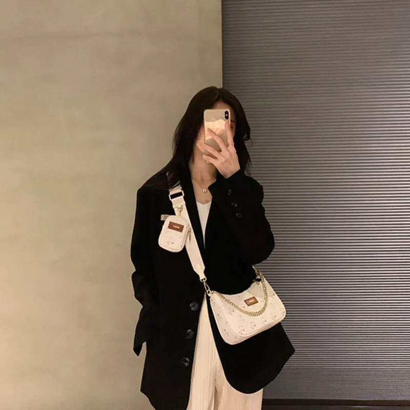 MINISO Cartoon Printed Snoopy Shoulder Bag 3-in-1 Underarm Bag Fashion Women's Shoulder Bag Casual Chain Handbag 6