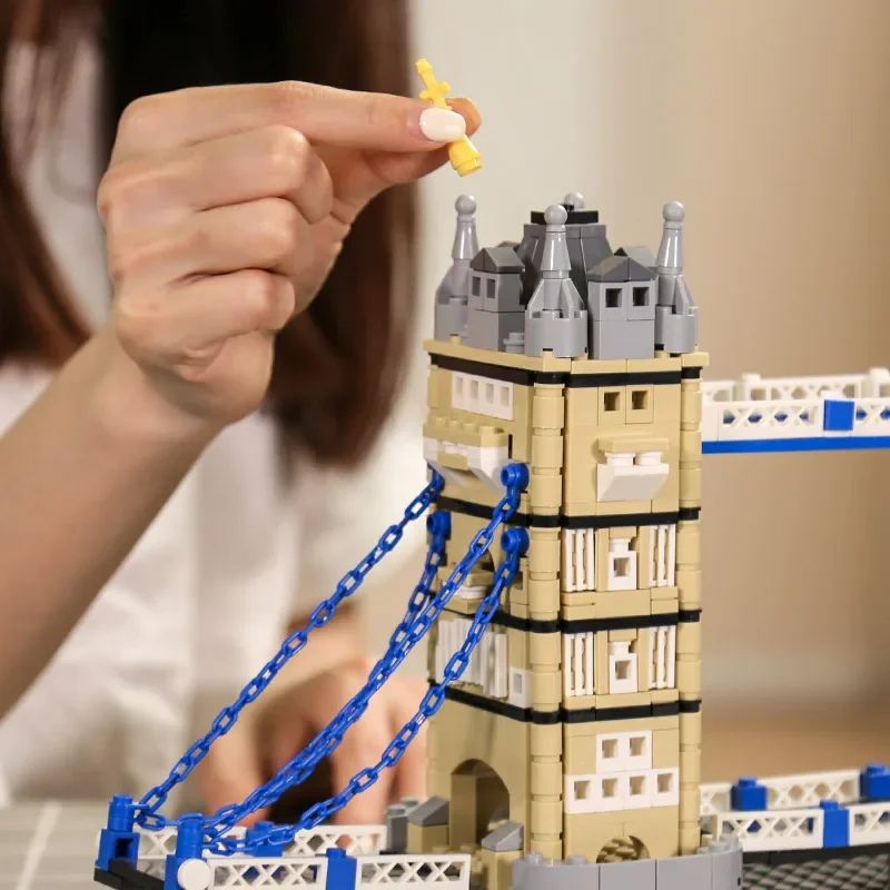Creative Construction World Famous Modern Building Brick Architecture Model England London Tower Bridge Toys Collection for kid - 2