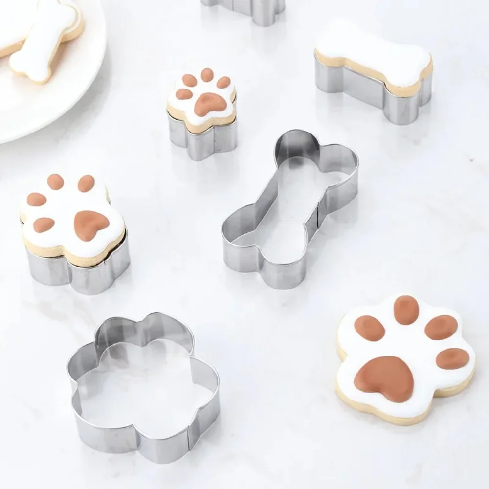 Dog Bone Cookie Cutter Mould Stainless Steel Dog Paw Footprint Biscuit Mold Fondant Pastry Decor Baking Tools 1Pcs
