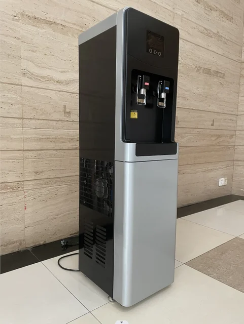 Efficient Hot and Cold Water Dispense with Filter 20L Per Day Portable Water Atmospheric Water Generator From air 2