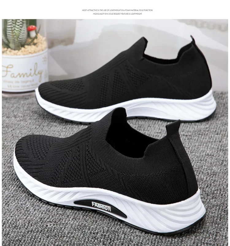 

2023 New Spring Men Casual Shoes Breathable Walking Shoes Sneakers