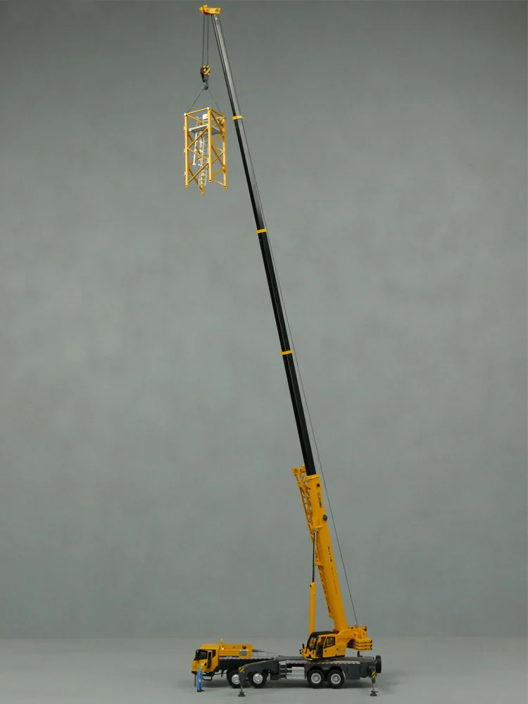 XCMG XCT75 クレーンモデル 1/50 1:50 xcmg XCT75トラッククレーンモデル75 t全地形クレーントラック