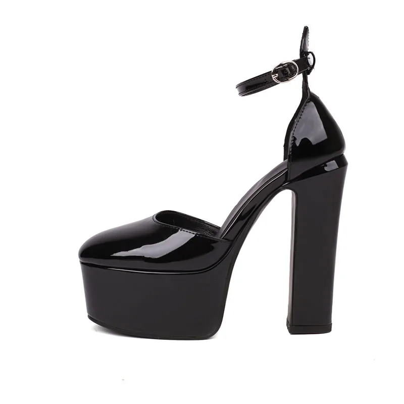 

Arden Furtado 2023 Summer high-heeled shoes Patent Leather Pointed toe Asaguchi Buckle strap Chunky heels Pumps