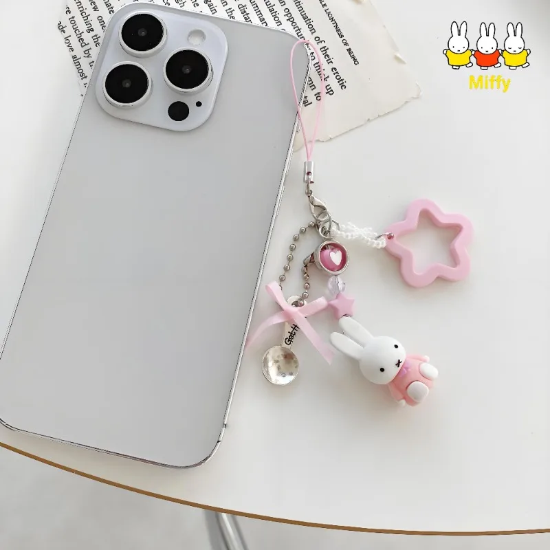Kawaii Anime Miffy Keychain Kawaii Anime Miffy Keychain Cartoon Little Rabbit Retro Creative Keychain Bag Y2K Punk Style Star Accessory Girl Gift
