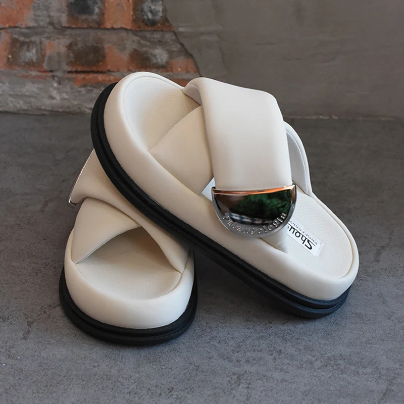 Women's Casual Slippers Fashion Beach Shoes Summer New Indoor Soft Thick Bottom Women's Sandal Home Thick Soled Slippers 35-39