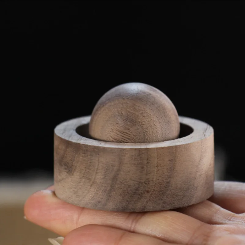 Description Picture 3 of itemSolid Wood Spherical Essential Oil Wooden Essential Oil Diffuser Bedroom Aromatherapy Eliminate Room Odor With Home Decoration