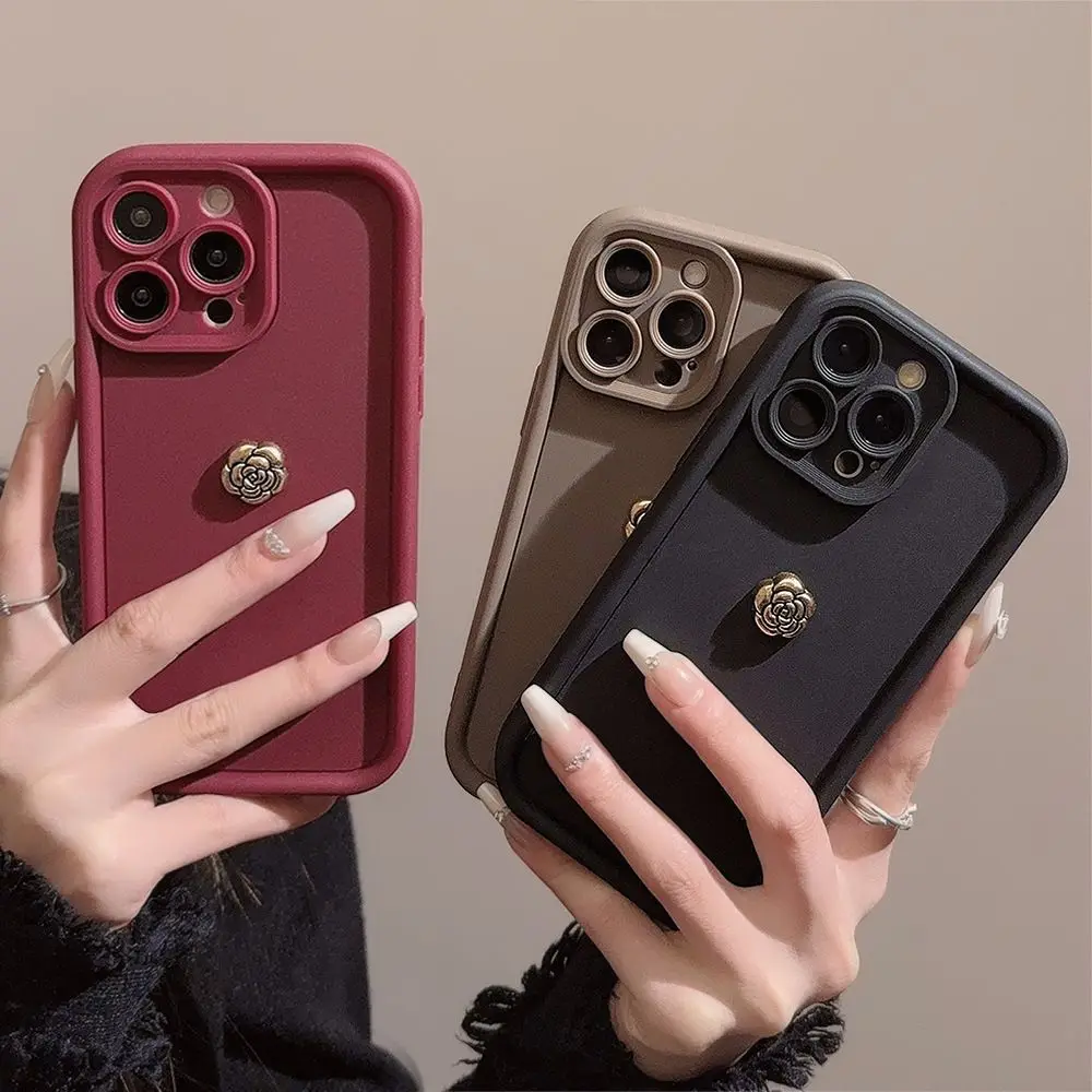 Elegant 3D Gold Flower Silicone Soft Phone Case Cover