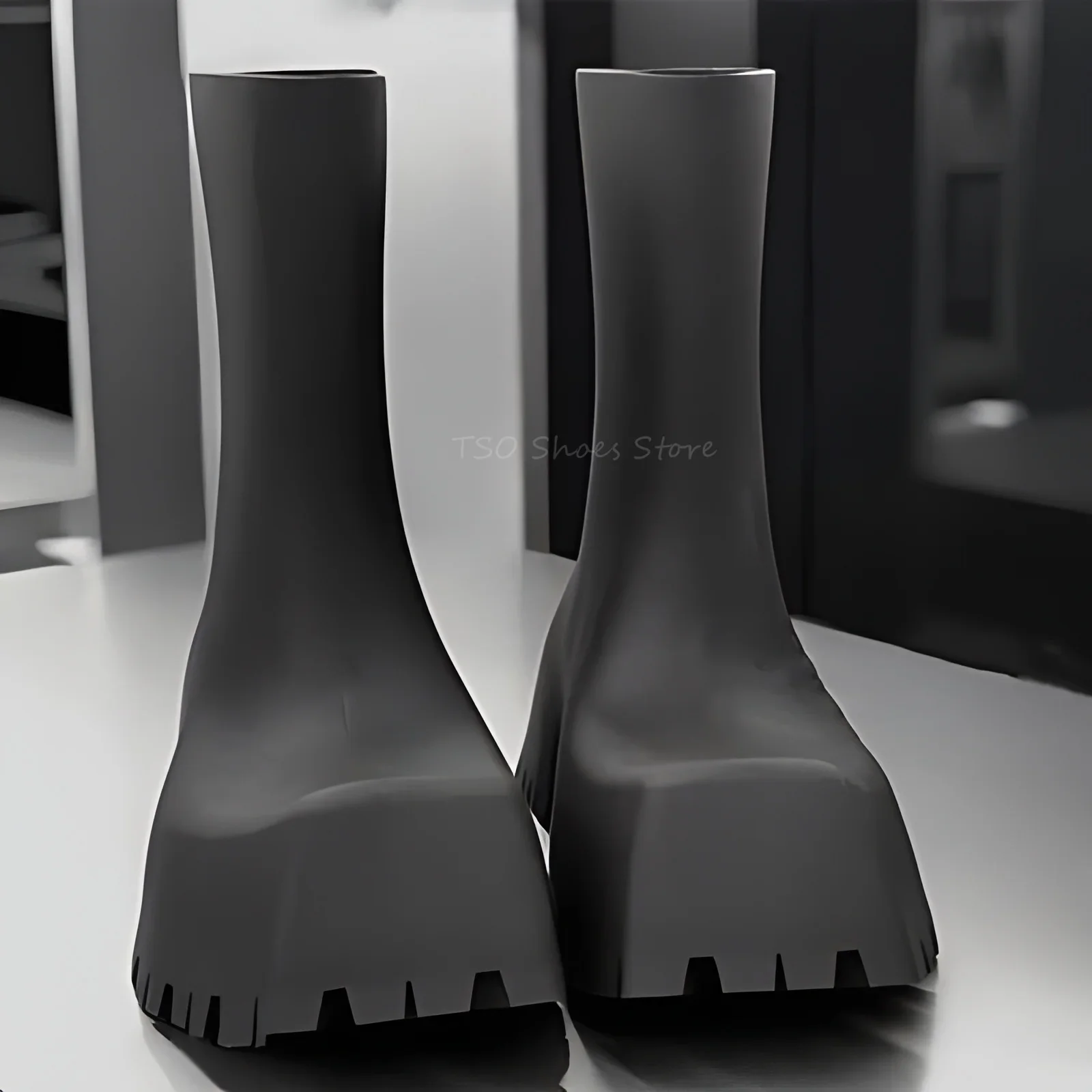 

New Fashion Square Toe Thick Sole Rain Boots for Men and Women Anti-Slip Waterproof Work Wear Boots Brand Design Couple Shoes