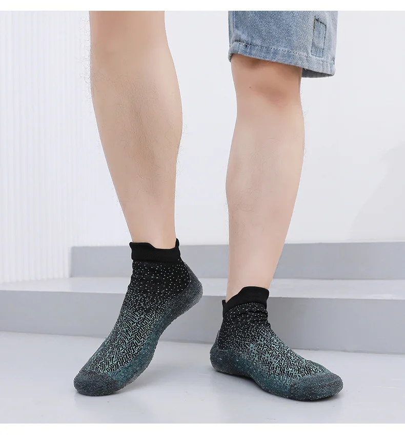 Beach Aqua Wading Water Shoes Children Adult Indoor Fitness Sports Yoga Shoes Lightweight Breathable Non-slip Upstream Sneakers