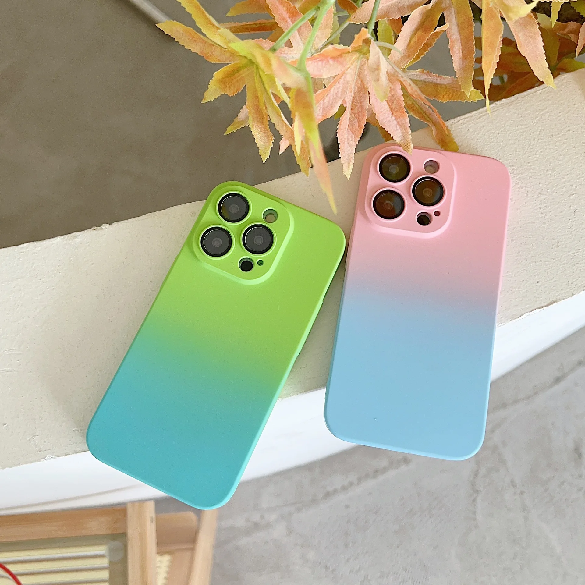 

All-pack Scrub Comes with Lens Film Gradient PC Hard Case Male and Female Phone Case Suitable for iphone14 13 12 Pro Max Plus